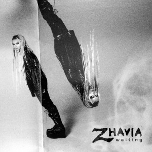 收聽Zhavia Ward的Waiting (Explicit)歌詞歌曲