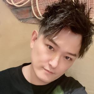 赵斌的专辑人过四十