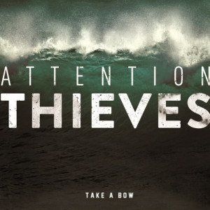 收聽Attention Thieves的Take a Bow歌詞歌曲