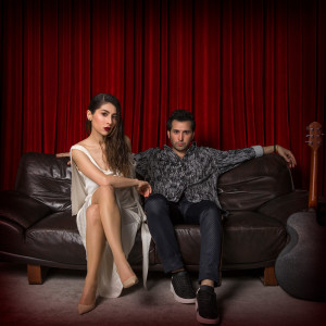 Listen to Saklı Bahçelerim song with lyrics from Gözde Ançel