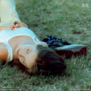 ดาวน์โหลดและฟังเพลง MI ODIAVO พร้อมเนื้อเพลงจาก Teti