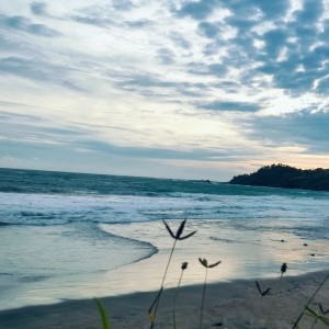 Listen to kangen song with lyrics from Alek