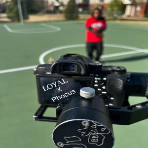 ดาวน์โหลดและฟังเพลง Loyal (Explicit) พร้อมเนื้อเพลงจาก Phocus