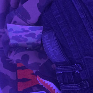 收聽paxkmann的Highschool (feat. lolaugi) (Explicit)歌詞歌曲