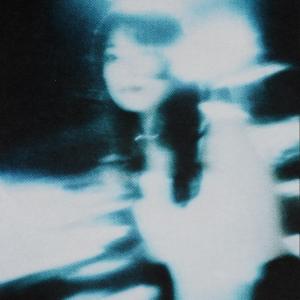 收聽yerbownik的glitched歌詞歌曲