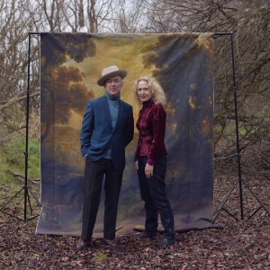ดาวน์โหลดและฟังเพลง The Smoking Years พร้อมเนื้อเพลงจาก Dave Graney