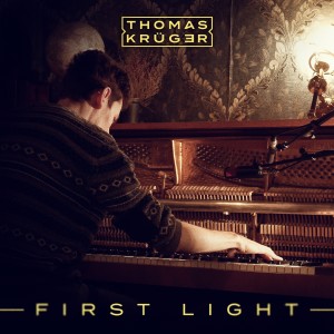ดาวน์โหลดและฟังเพลง First Light in C Major in C Major พร้อมเนื้อเพลงจาก Thomas Krüger