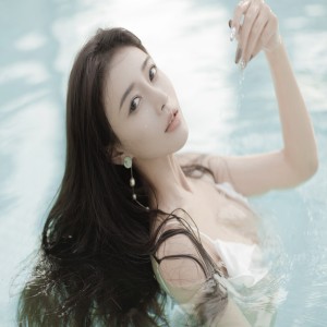 收聽芮甜甜的太想念歌詞歌曲