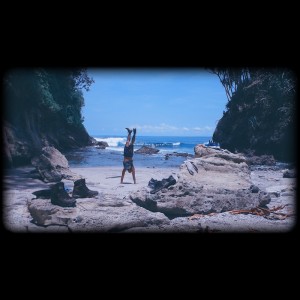 Listen to Pangandaran, Santai Di Pantai song with lyrics from Aditya Cipta Gumilar