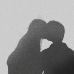 Listen to Kaputt gemacht song with lyrics from Lille