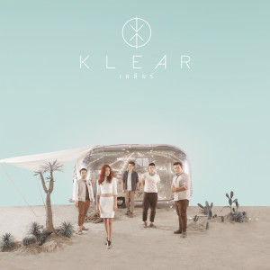 收聽Klear的กระโดดกอด歌詞歌曲