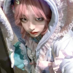 Listen to ʚ♡欧尼酱♡ɞ song with lyrics from ♡‧₊˚喜劇の王˚₊‧♡