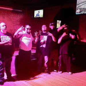 收聽Dense1的I WANNA BE A ROCKSTAR (feat. Playaboyswag Low) (Explicit)歌詞歌曲