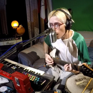 default playlist img