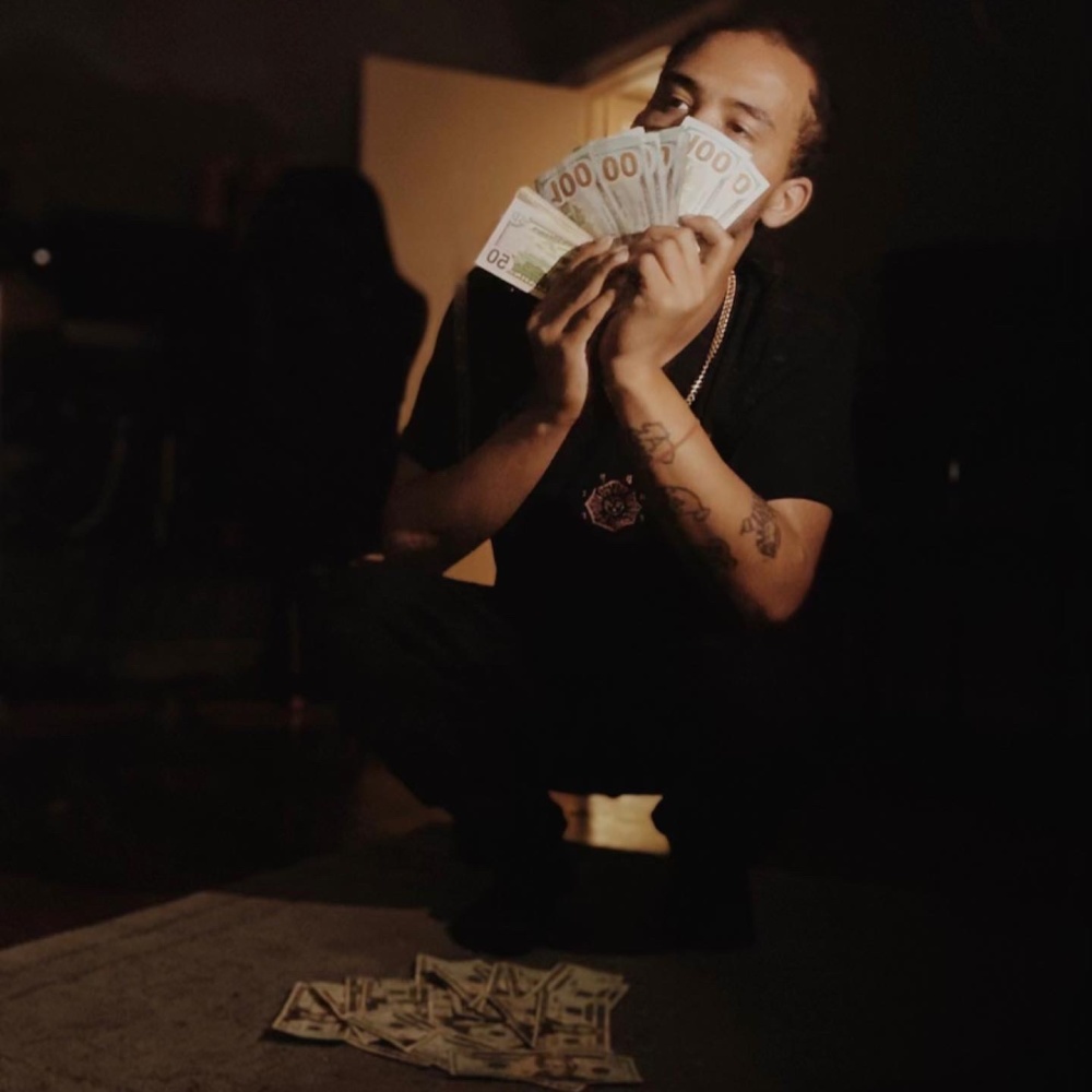 Geeked Up (feat. Lil Walt) (Explicit)