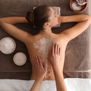 ดาวน์โหลดและฟังเพลง Calm Melodies for Relaxation พร้อมเนื้อเพลงจาก 1 Hour Massage