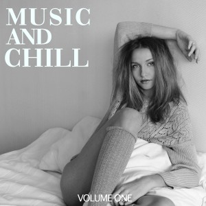 Listen to Moonlight (Domestic Technology Remix) song with lyrics from Capo Blanco