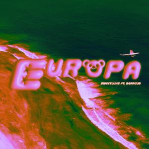 ดาวน์โหลดและฟังเพลง Europa (feat. Bearcub!) พร้อมเนื้อเพลงจาก SweetLuxs
