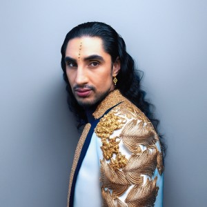 Listen to Million song with lyrics from Leo Kalyan