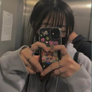 收聽Alwin Remix的DJ IDOLA KOMPLEKS歌詞歌曲