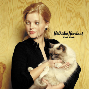 收聽Nathalie Nordnes的All as One歌詞歌曲
