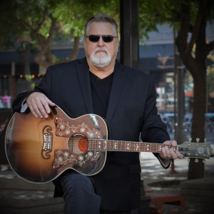 收聽Michael Collins的When We Were Young歌詞歌曲