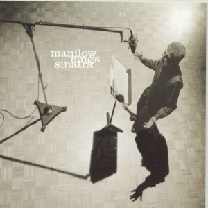 ดาวน์โหลดและฟังเพลง Strangers In The Night พร้อมเนื้อเพลงจาก Barry Manilow
