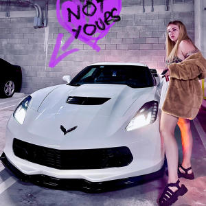 ดาวน์โหลดและฟังเพลง Sugar Babe (feat. Jarod The Sixth) พร้อมเนื้อเพลงจาก Mia Dre