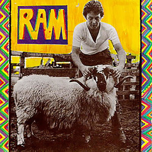 收聽Paul McCartney的Long Haired Lady (Remastered 2012)歌詞歌曲