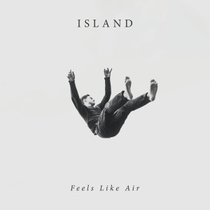 ดาวน์โหลดและฟังเพลง Something Perfect พร้อมเนื้อเพลงจาก ISLAND