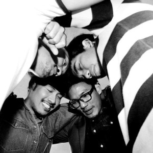 Listen to Homefloor song with lyrics from ภูมิจิต