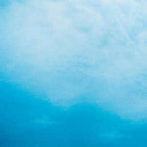 Dengarkan lagu Beauty (Inspired by Ryan McGinley) nyanyian 郑准日 dengan lirik