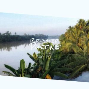 Dengarkan lagu Brighter Putting nyanyian Darn Vaal dengan lirik