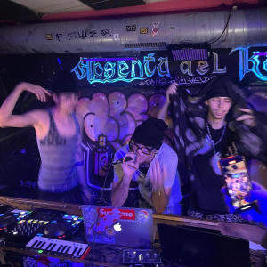 收聽sick00的2025 / freestyle (feat. marcsicko) (Explicit)歌詞歌曲