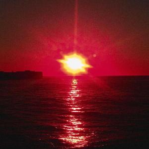 收聽BlackVelvet的Elysium (feat. Broken Boy)歌詞歌曲