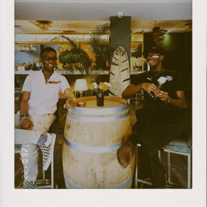 default playlist img