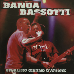 收聽Banda Bassotti的Comunicato Nº 38 (Live)歌詞歌曲