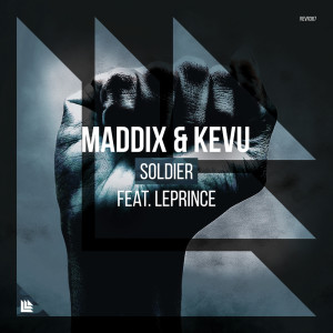 ดาวน์โหลดและฟังเพลง Soldier (Extended Mix) พร้อมเนื้อเพลงจาก Maddix