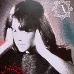 อัลบัม Une enfant du siècle ศิลปิน Alizee