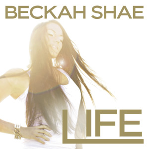 收聽Beckah Shae的Surrender歌詞歌曲