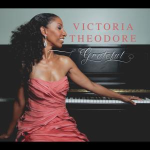 ดาวน์โหลดและฟังเพลง Grateful พร้อมเนื้อเพลงจาก Victoria Theodore