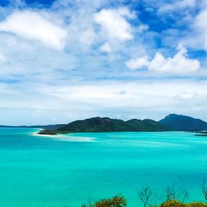 收聽张方亮的素色年華 (完整版)歌詞歌曲