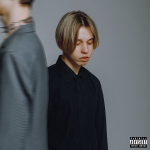 Listen to Блёстки (Prod. Youngburns) (Explicit) song with lyrics from Вайз