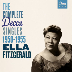 ดาวน์โหลดและฟังเพลง Dream A Little Dream Of Me พร้อมเนื้อเพลงจาก Ella Fitzgerald