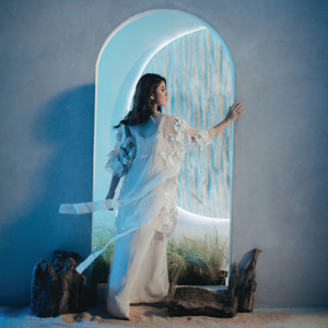 ดาวน์โหลดและฟังเพลง 365 พร้อมเนื้อเพลงจาก Tiara Andini