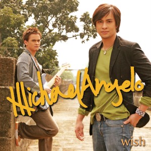 ดาวน์โหลดและฟังเพลง Rainbow Connection พร้อมเนื้อเพลงจาก MichaelAngelo