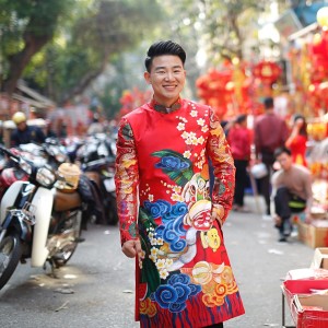 收听Việt Tú的Nguoi Di Ngoai Pho歌词歌曲