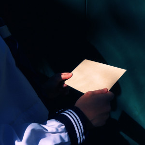 Listen to 恋文 song with lyrics from ATARASHII GAKKO!