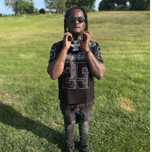 Chiraq Bandz的專輯Ring on it (Explicit)