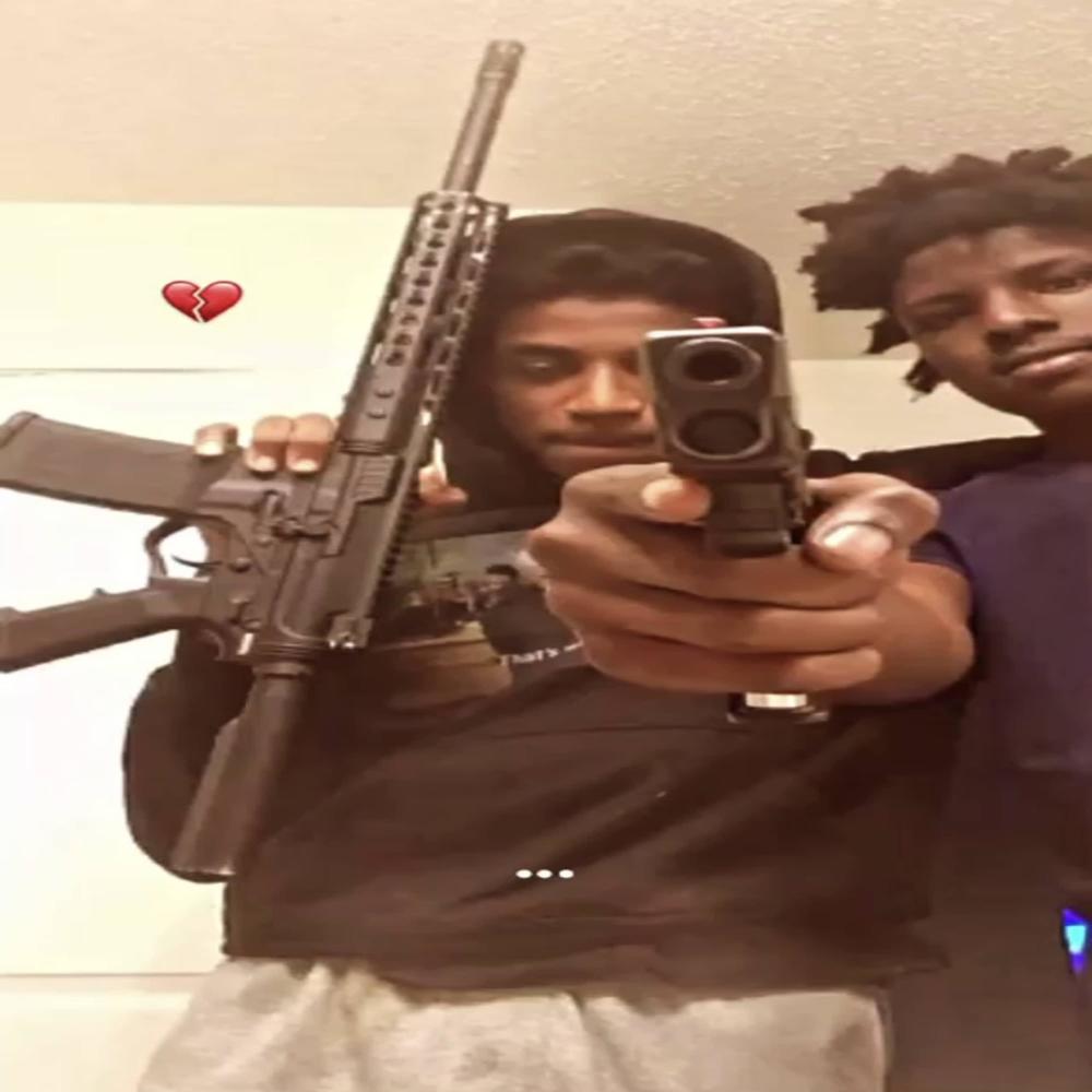 Free La Zi(feat. 6ig6accdoe) (Explicit)